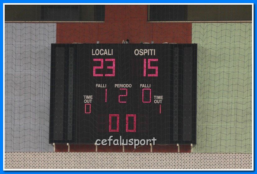 121110 sport2 558_tn.jpg